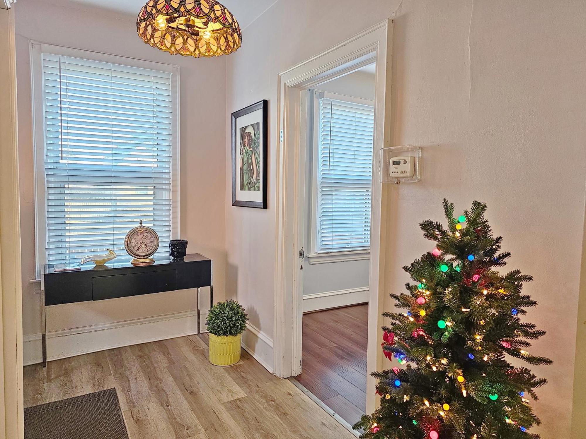 Winnipeg Holiday Exterior photo